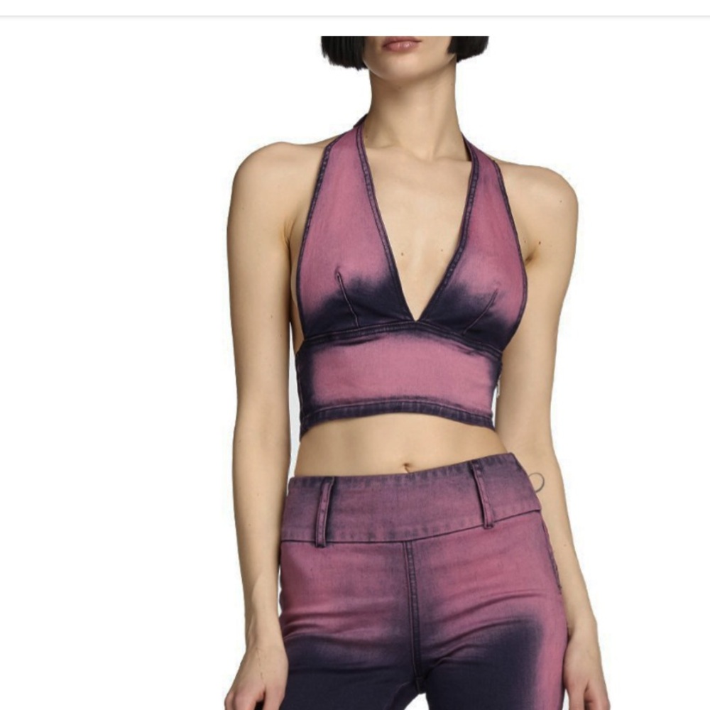 I AM GIA Runaway top size small